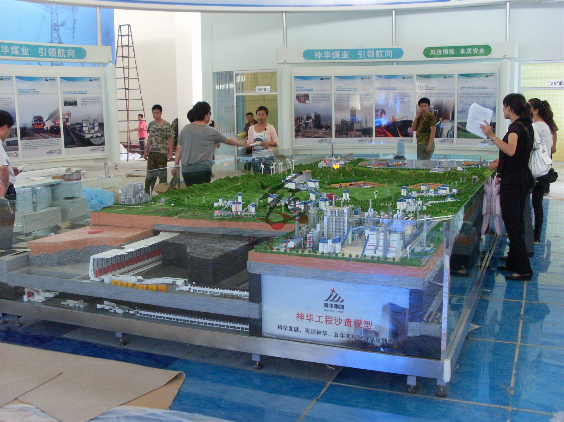 煤礦開采仿真模型、采煤機(jī)動(dòng)態(tài)模型、礦山井下模型 (9).jpg